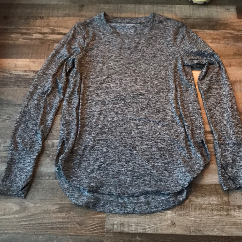 Athleta Heathered Gray Long Sleeve Tee